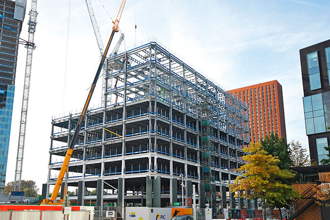 Temporary edge protection at First Street Manchester UK